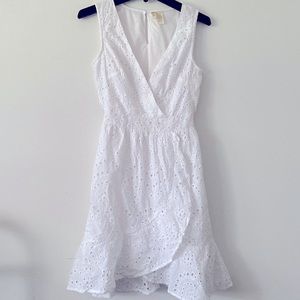 v neck white eyelet mini dress preppy NWOT